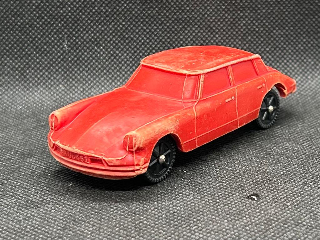 Stelco Citroën DS no tomte vinyl line galanite, Hobby en Vrije tijd, Verzenden, Zo goed als nieuw, Auto, Overige merken