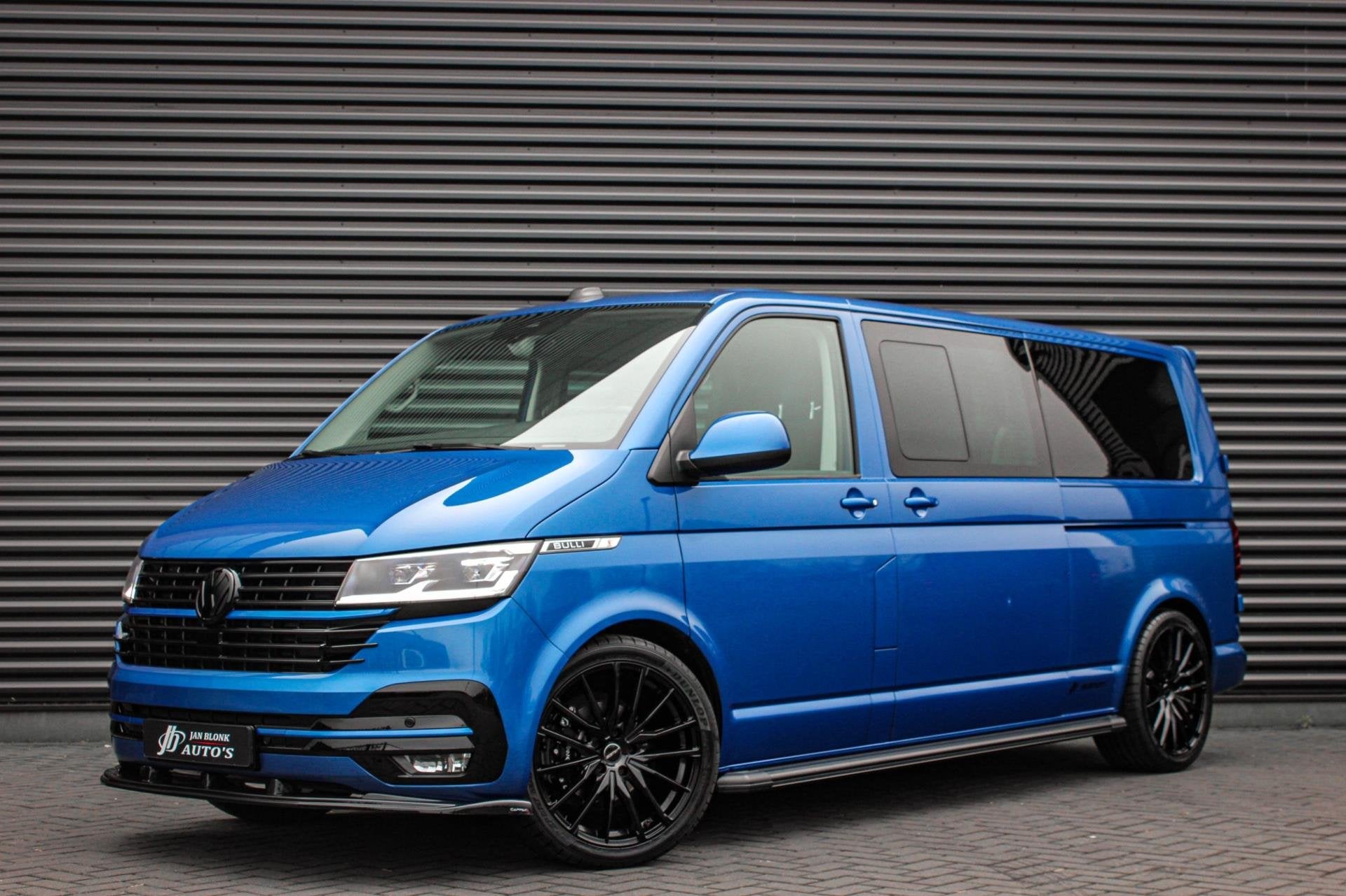 Volkswagen Transporter 2.0 TDI L2H1 BULLI DUBBEL CABINE 150P, Dealer onderhouden, 4 cilinders, 150 pk, Bedrijf