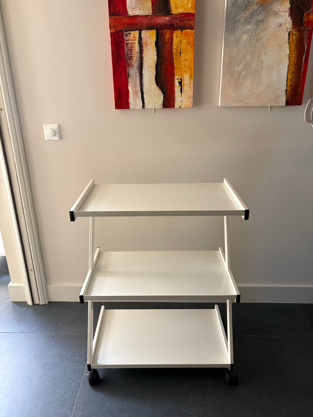 Witte roltafel met 3 etages, Ophalen of Verzenden, Gebruikt