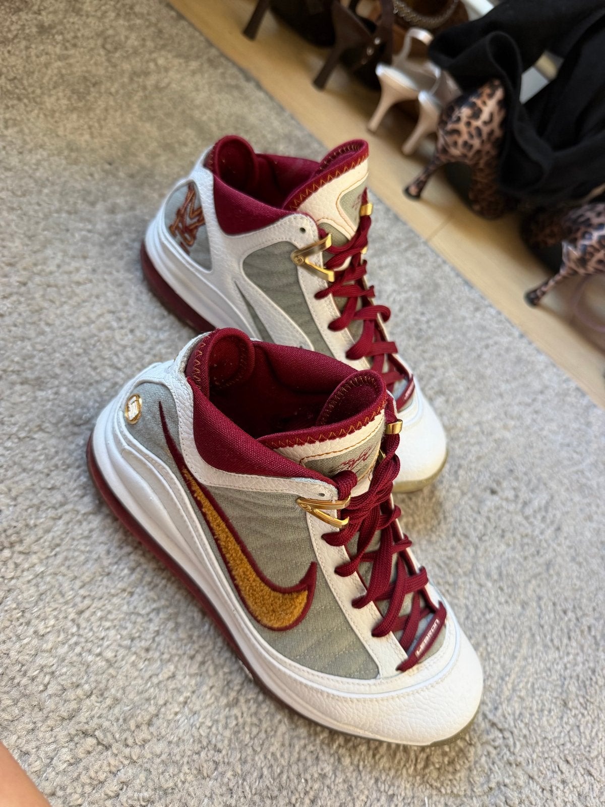 Limited Edition LeBron James Sneakers - Zo goed als nieuw, Ophalen, Zo goed als nieuw, Overige kleuren, Sneakers of Gympen