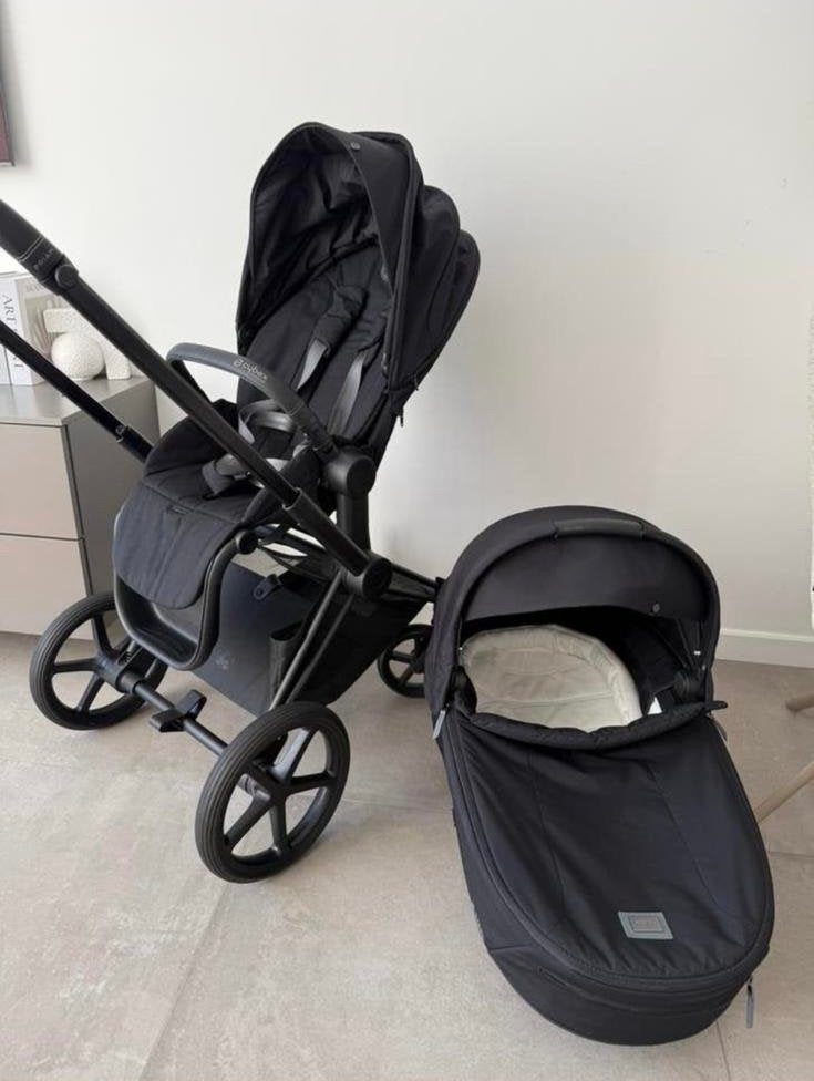 Cybex Priam 4 kinderwagen met reiswieg - Zo goed als nieuw, Zo goed als nieuw, Combiwagen, Met reiswieg, Ophalen