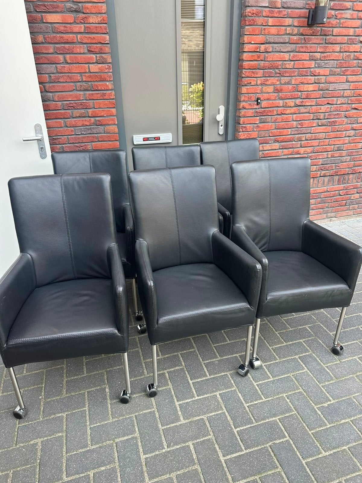 6 zwarte stoelen, Huis en Inrichting, Stoelen, Ophalen, Zo goed als nieuw