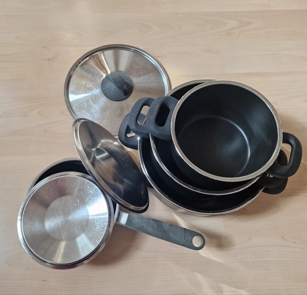 Premium Silit Silargan pannenset (WMF), Huis en Inrichting, Keuken | Potten en Pannen, Gebruikt, Pannenset, Rvs, Inductieplaat