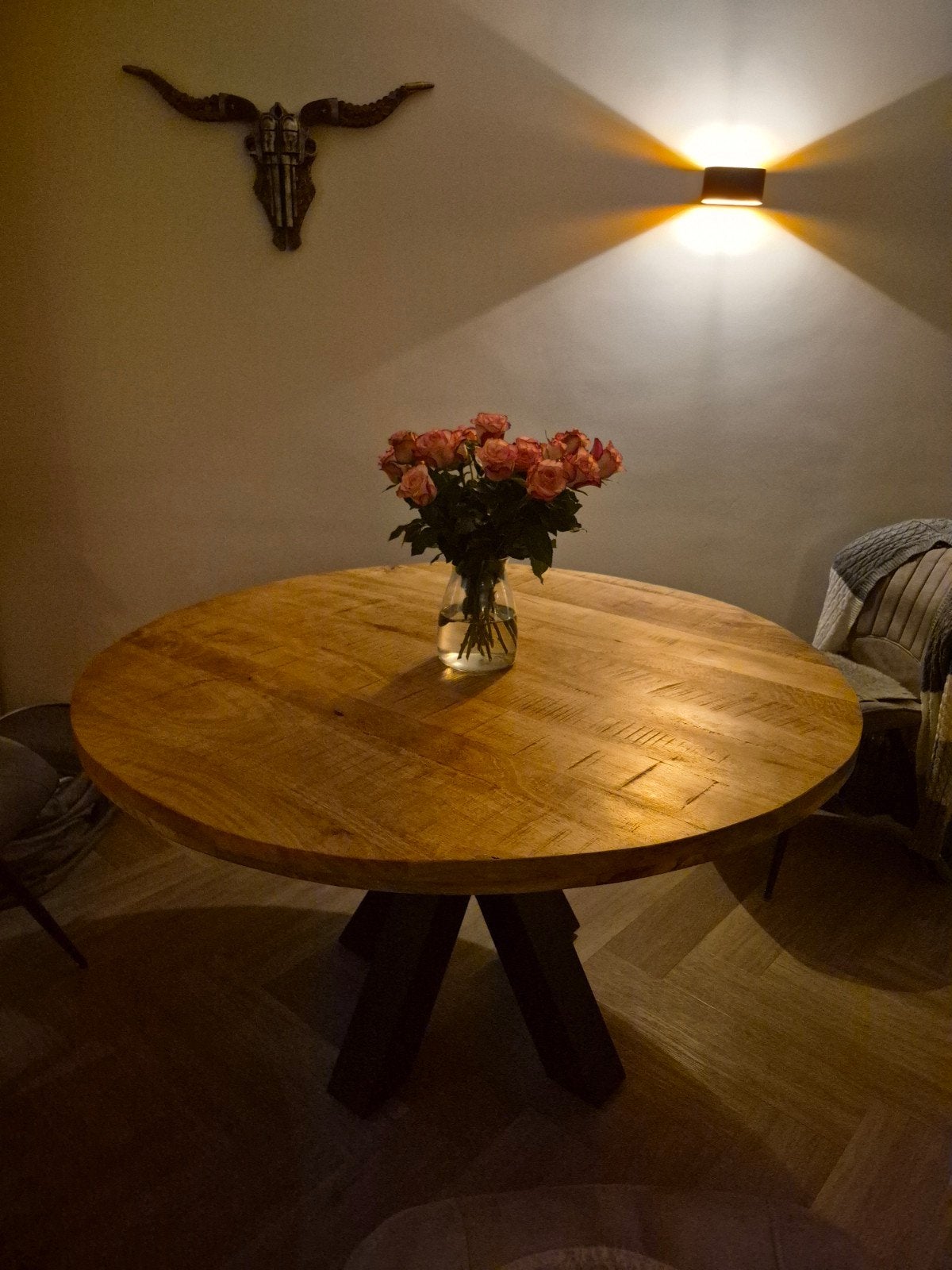 prachtige mango houten eettafel 130cm, Ophalen, Rond, Zo goed als nieuw, Vijf personen of meer