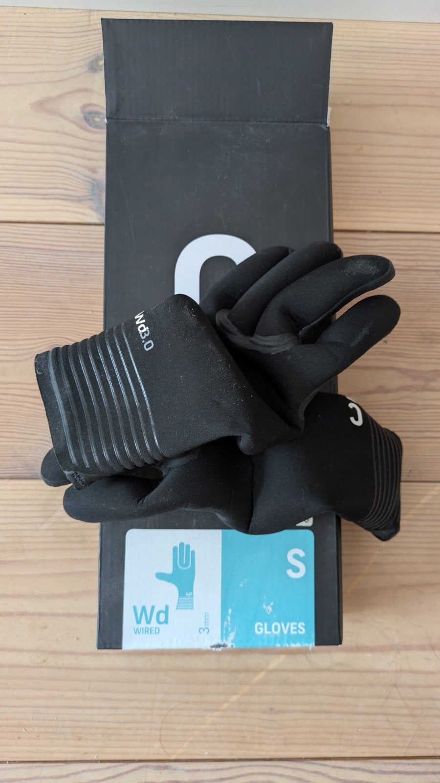 Nieuwe C-Skins Wired surfhandschoenen maat S, Watersport en Boten, Watersportkleding, C-Skins, Overige typen, Nieuw, Ophalen of Verzenden