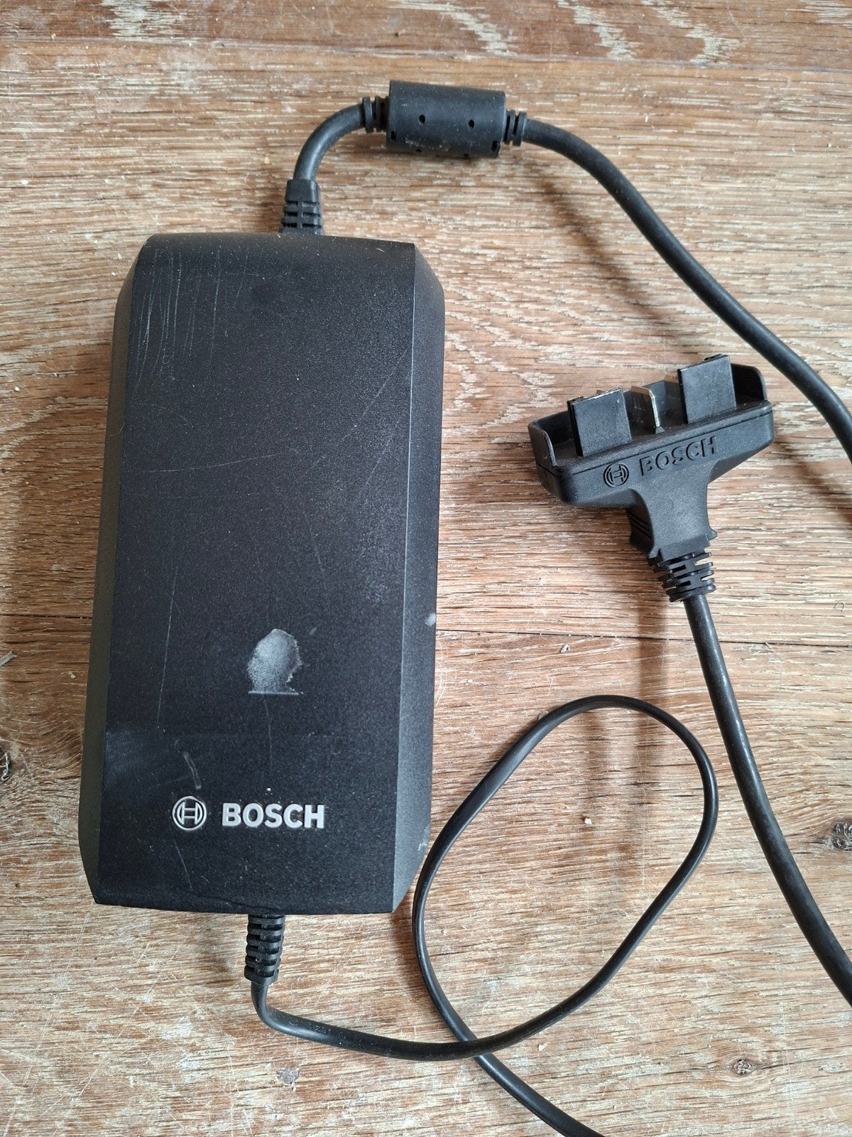 Bosch Acculader 36V 4A voor E-bike, Zo goed als nieuw