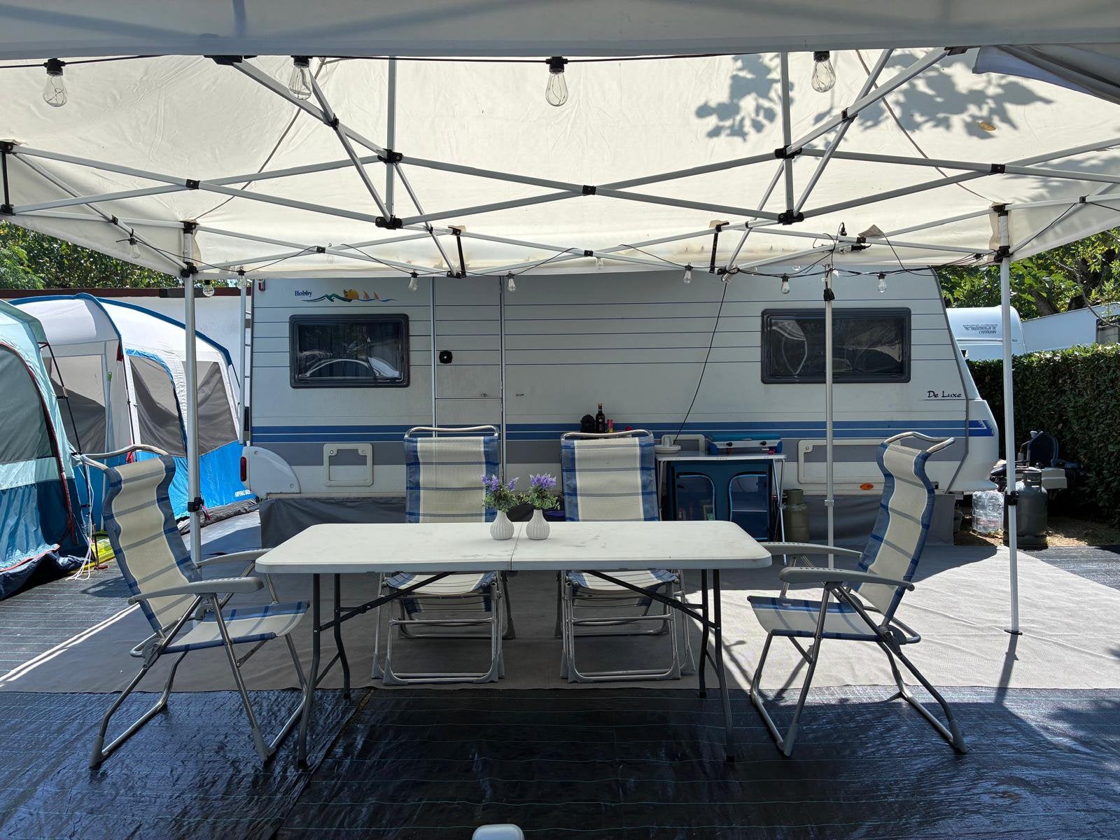 Hobby de Luxe 540 UFE 2001, Schokbreker, Rondzit, Hobby, Frans bed