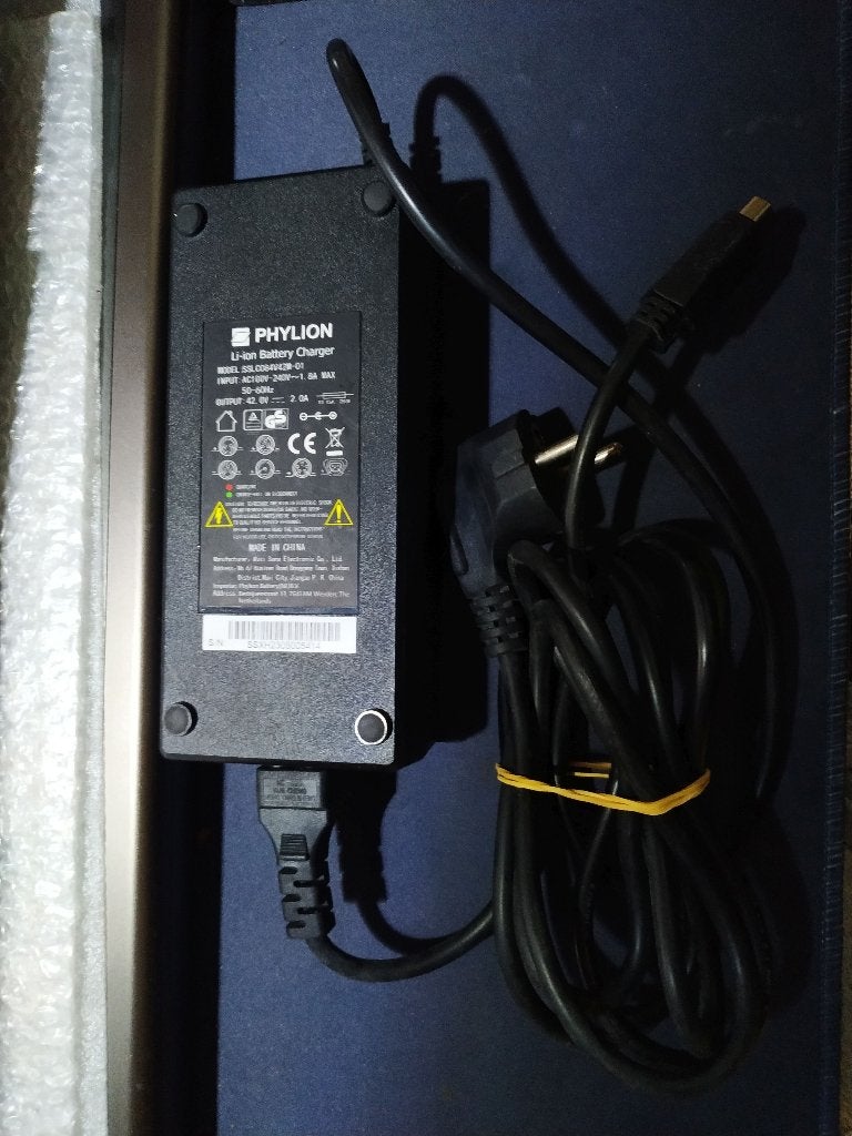 PHYLION SSLC084V42M-01 oplader, Ophalen of Verzenden, Gebruikt