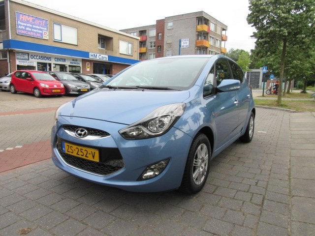 Hyundai IX20 1.4i blue 90pk i-Catcher, Auto's, Hyundai, Voorwielaandrijving, Euro 5, Gebruikt, 4 cilinders