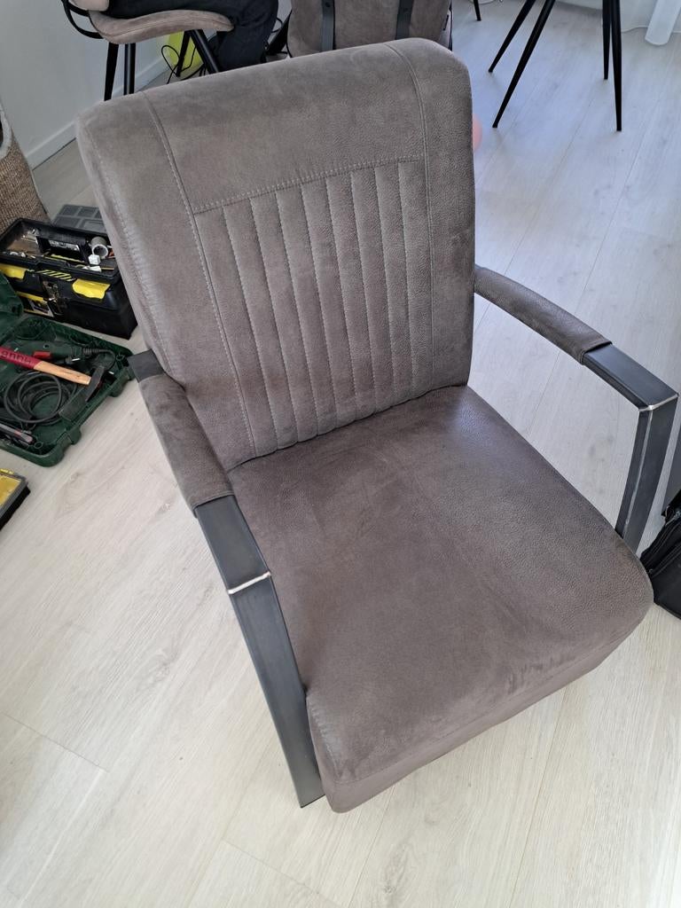 Nette grijs/antraciet fauteuil, Ophalen, 75 tot 100 cm, Zo goed als nieuw, Stof
