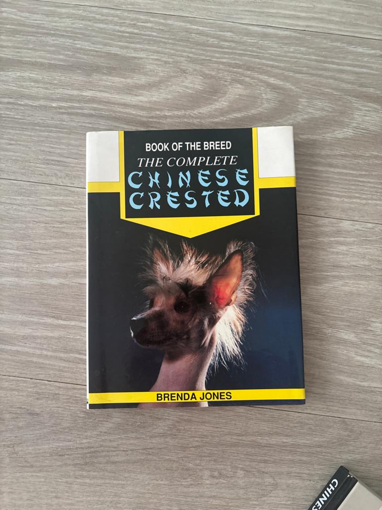 Boek: The Complete Chinese Crested - Brenda Jones, Ophalen of Verzenden, Gelezen, Honden