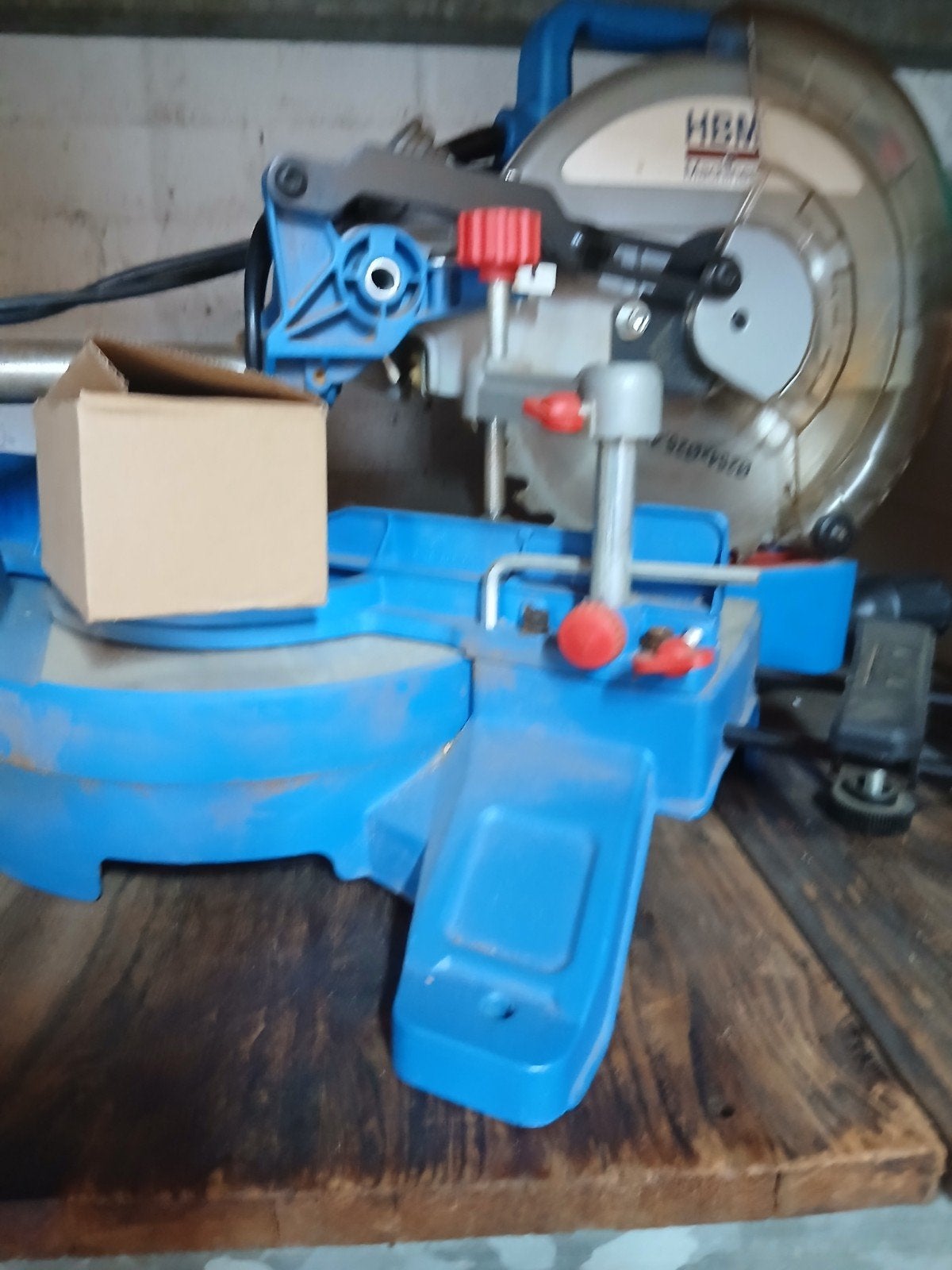 Zaag ( afkort zaag), Ophalen, Zo goed als nieuw, 1200 watt of meer, 30 tot 70 mm