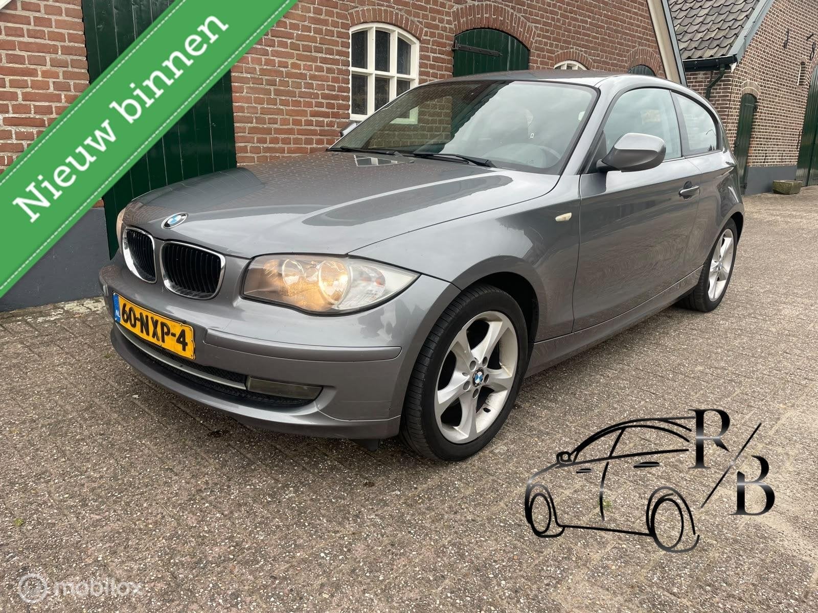 BMW 1-serie 118d Corporate Business Line Edition AC APK NIEU, Auto's, BMW, Euro 5, 4 cilinders, 4 stoelen, Origineel Nederlands