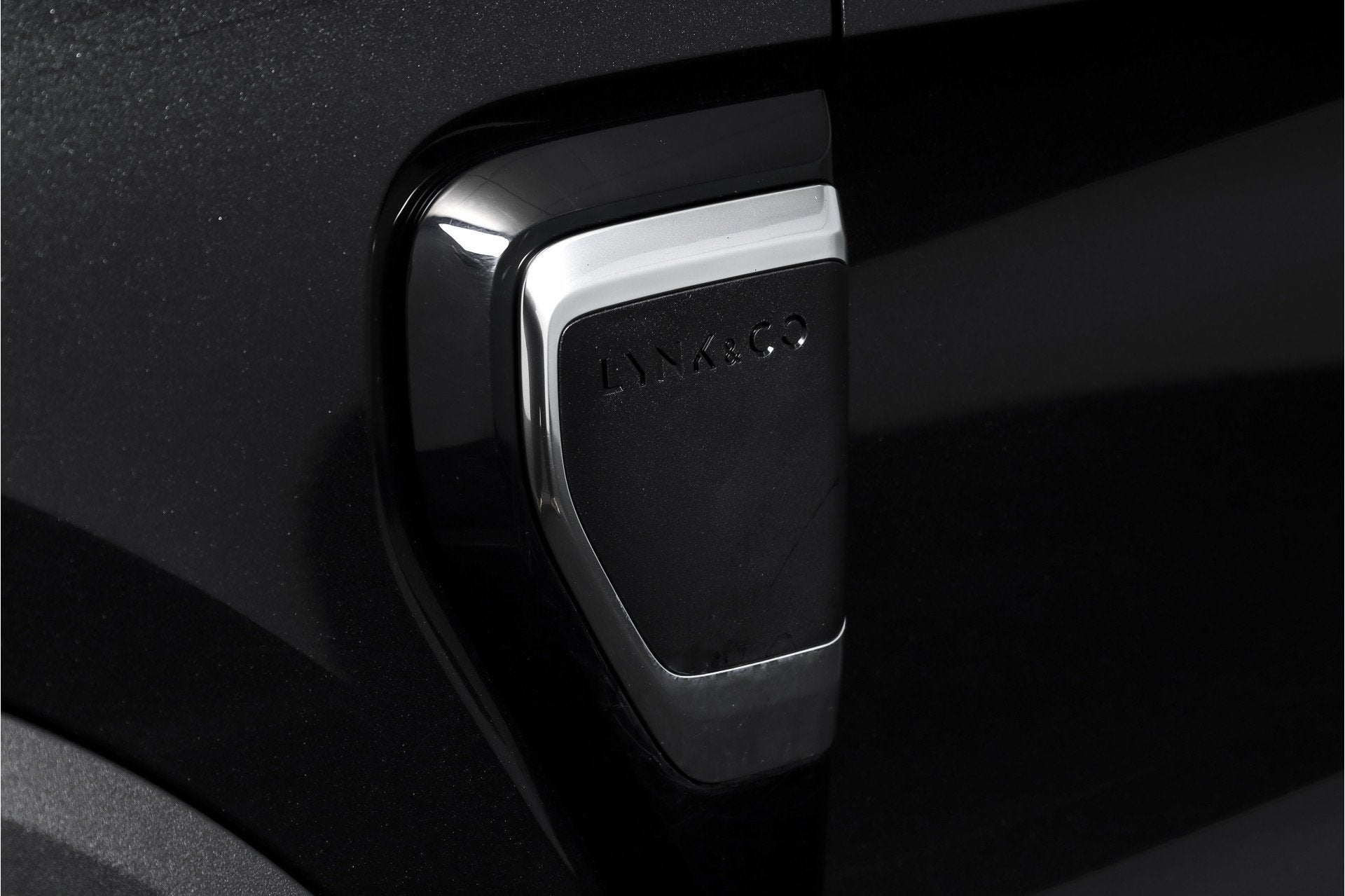 Foto 54 van Lynk & Co 01 1.5 PHEV 261PK MY23 | Blackpakket | Donkere hem