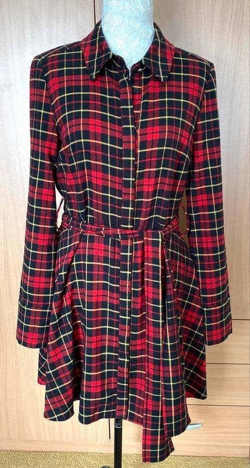 Nikkie selected by Kate Moss jurk maat 38, Kleding | Dames, Jurken, Maat 38/40 (M), Ophalen of Verzenden, Zo goed als nieuw, Boven de knie