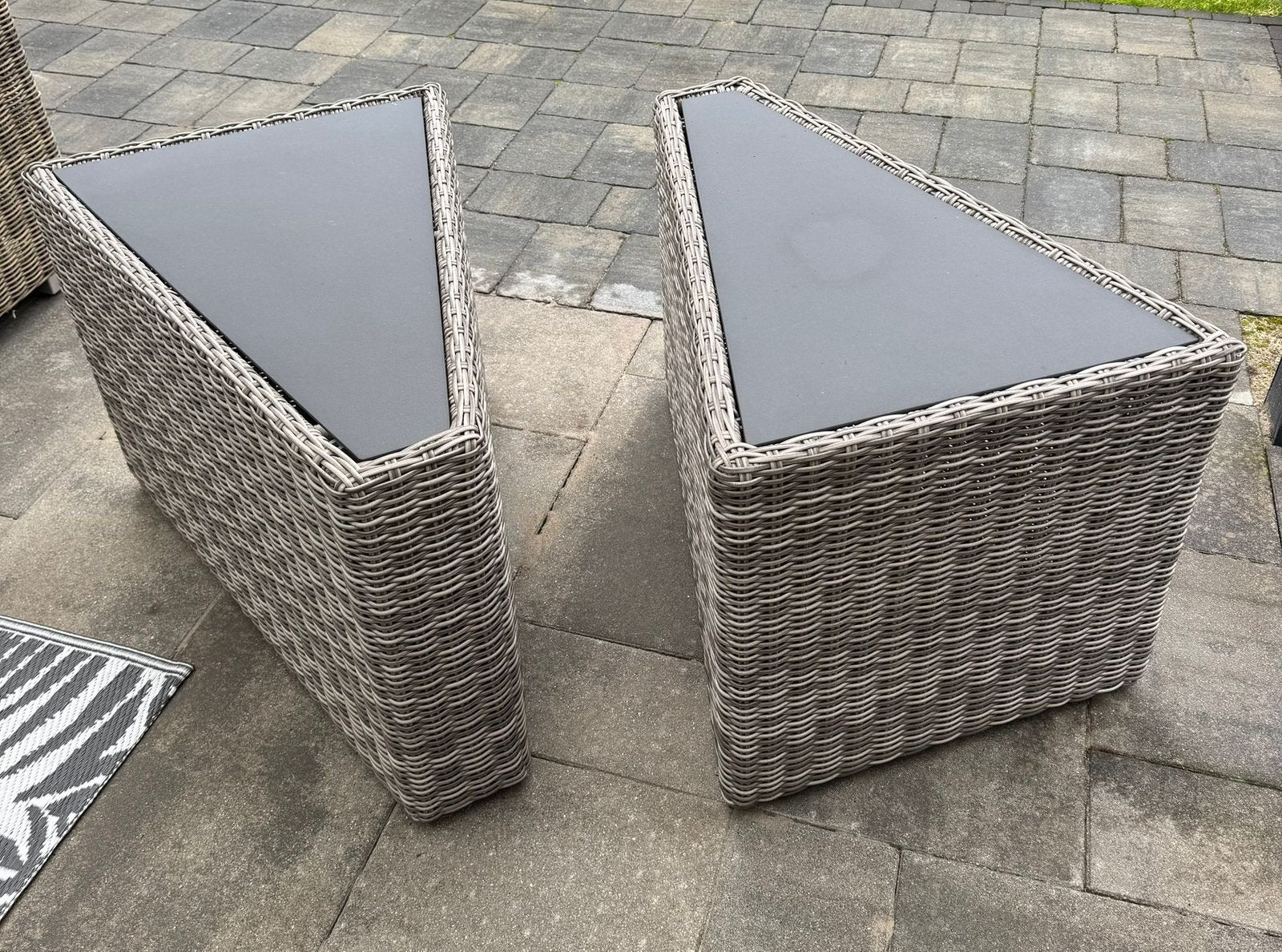 2 zijtafeltjes voor wicker loungeset, Ophalen, Zo goed als nieuw, Wicker