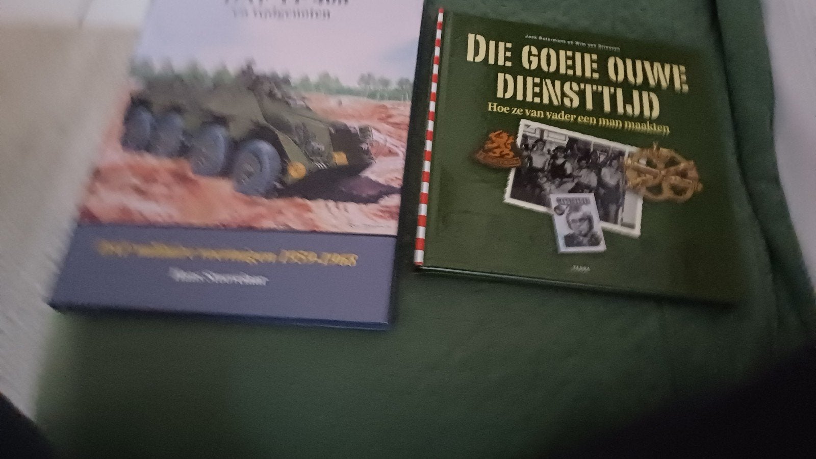 Militaire boeken:'Die Goeie Ouwe Diensttijd' en 'DAF YP-408', Onbekend, Verzenden, Zo goed als nieuw, Landmacht