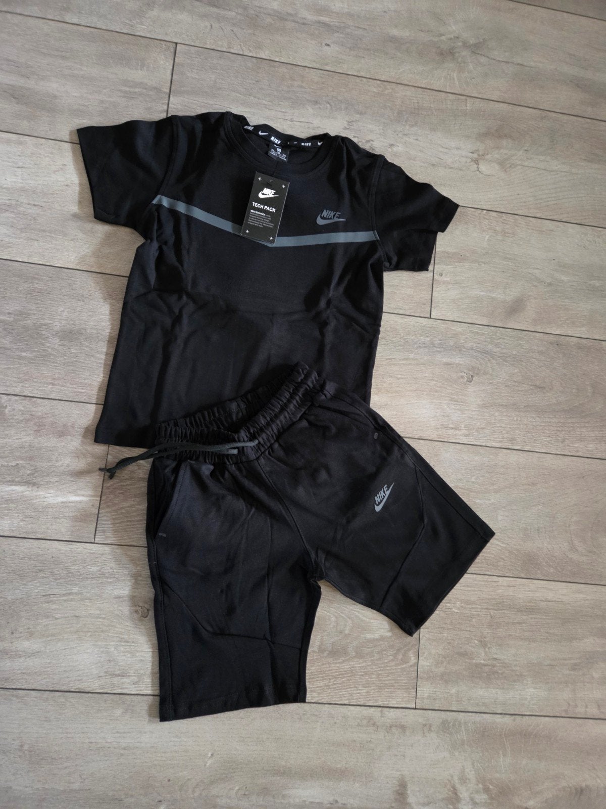 nike tech, Ophalen of Verzenden, Nieuw