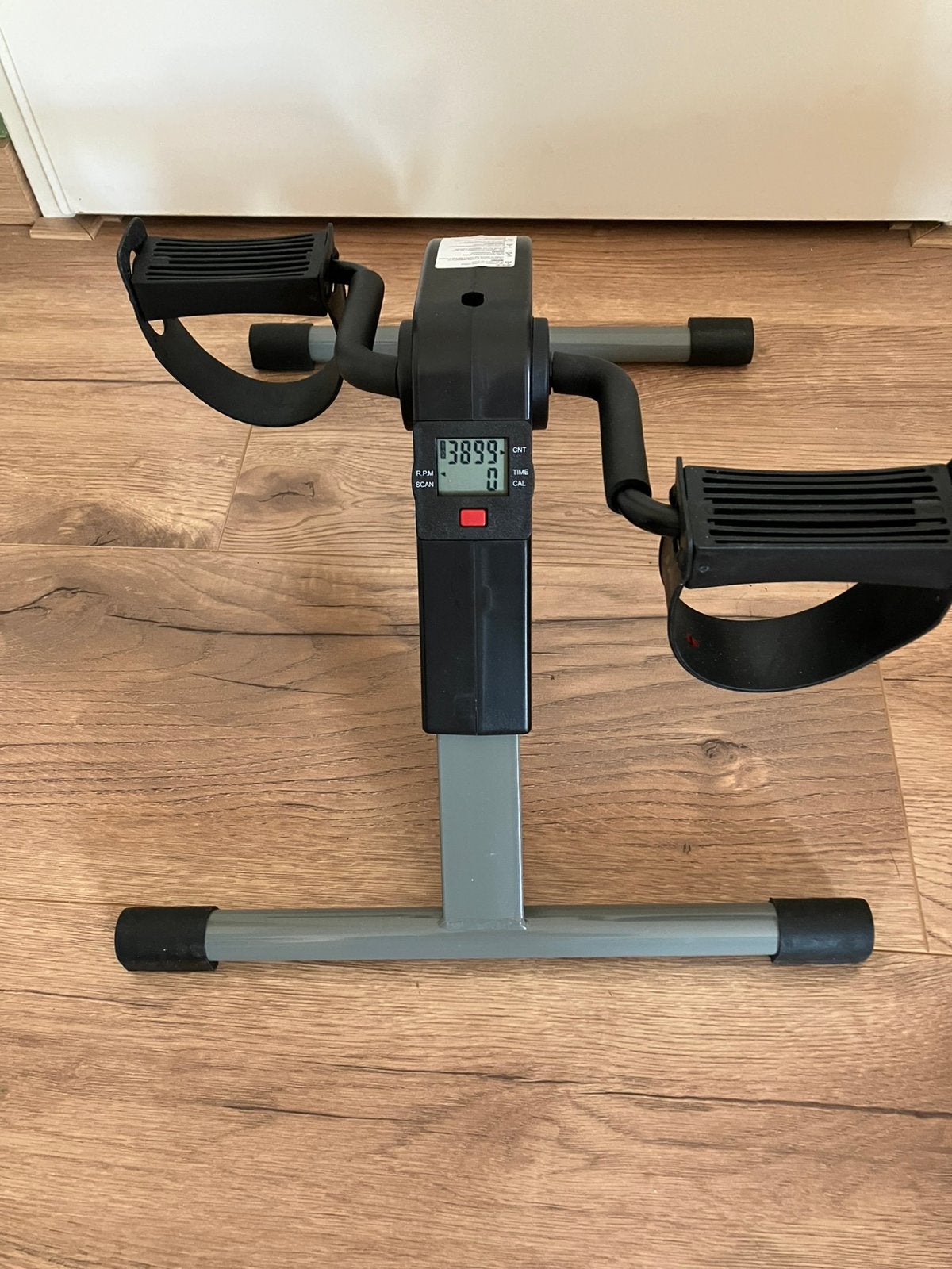 Mobiliteitstrainer ( fietsapparaat voor armen en benen), Ophalen, Zo goed als nieuw, Benen