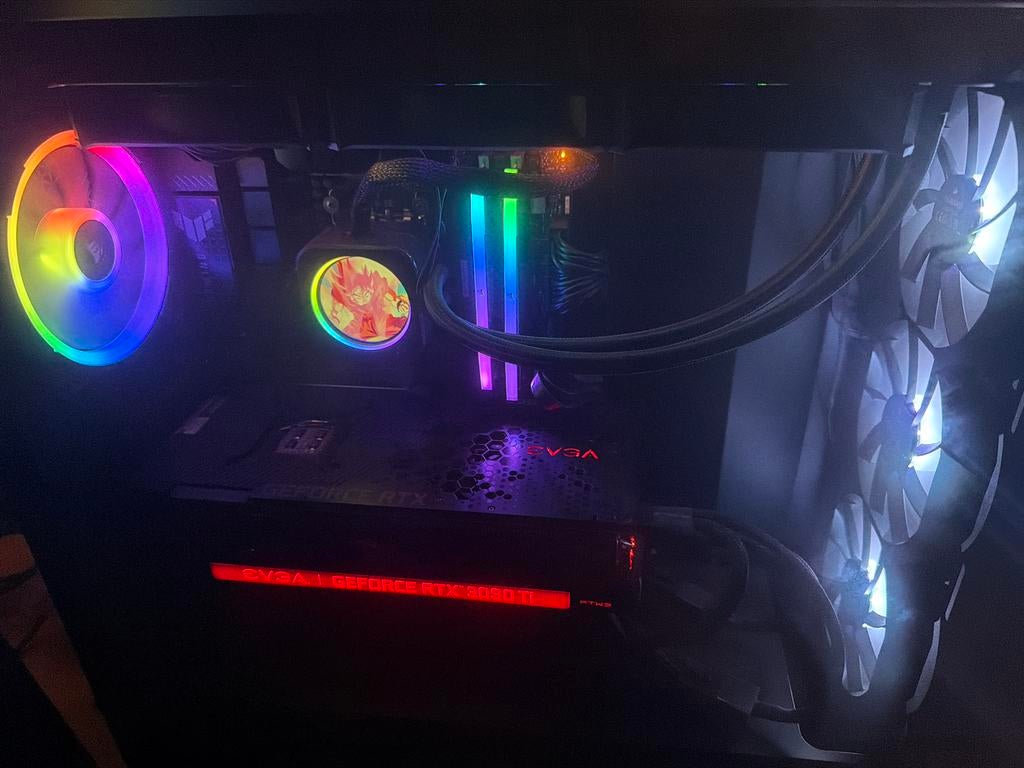 High-End Gaming PC - RTX 3090 Ti - Ryzen 7 7700X, Computers en Software, Desktop Pc's, Zo goed als nieuw, 4 Ghz of meer, SSD, 32 GB
