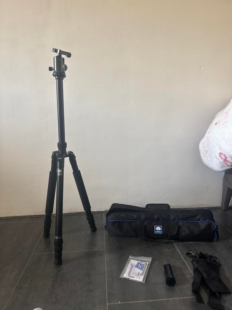 SIRUI statief, Gebruikt, 150 tot 175 cm, Met balhoofd, Ophalen of Verzenden