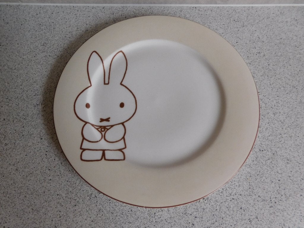 Bord 23 cm. NIjntje Dick Bruna Mercis, Overige merken, Ophalen of Verzenden, Zo goed als nieuw, Bord(en)