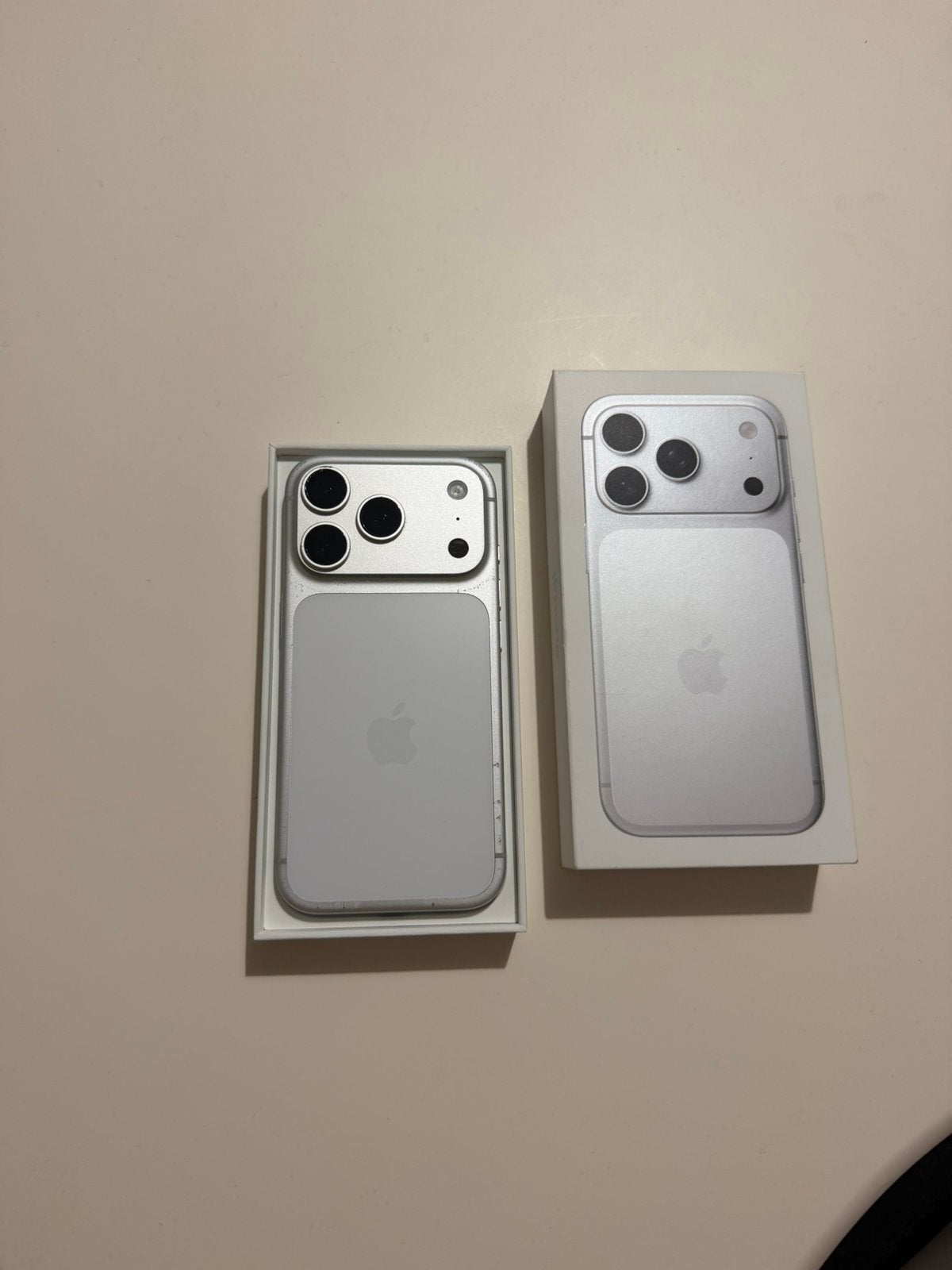 iPhone 17 Pro 256GB - Met Doos | 92% Batterijconditie 🔋