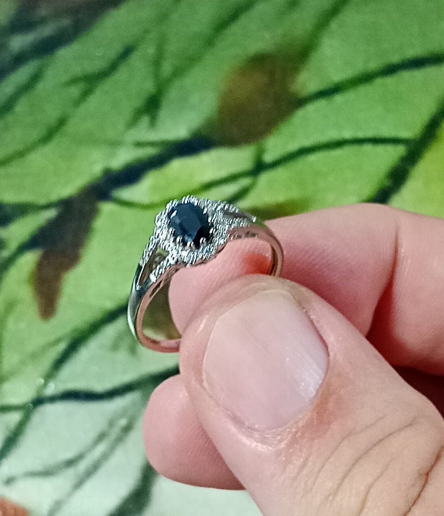 witgouden ring, 18 tot 19, Verzenden, Zo goed als nieuw, Met edelsteen