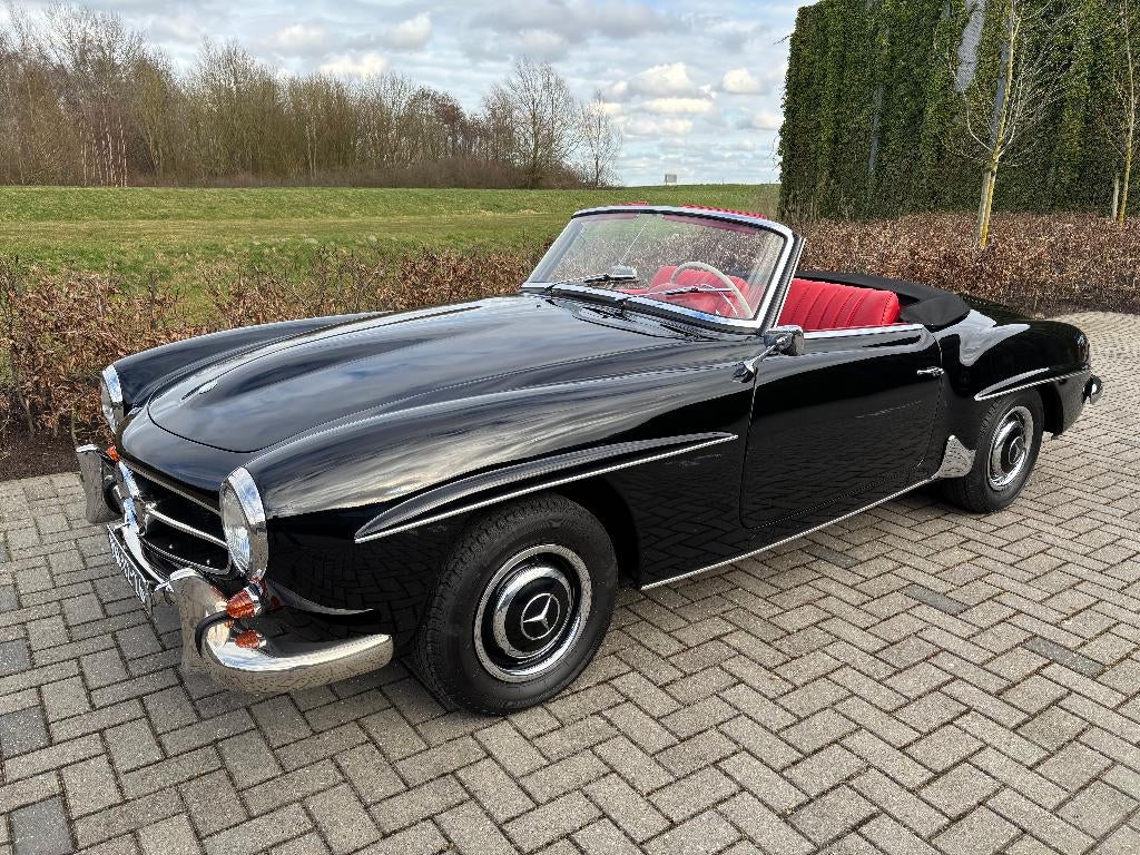 Mercedes 190sl | 1957 | Matching | Mille Miglia Eligible, 1897 cc, Achterwielaandrijving, Open dak, 4 cilinders