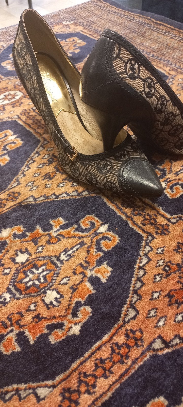 Michael Kors Pump, Kleding | Dames, Schoenen, Ophalen of Verzenden, Zo goed als nieuw, Zwart