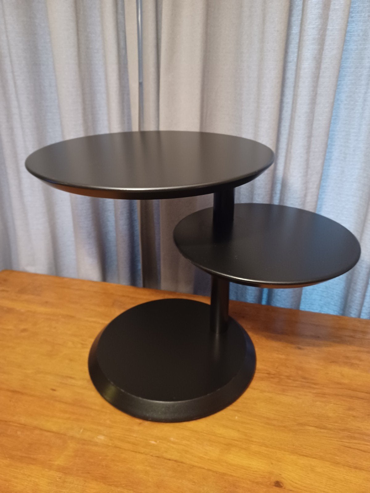 Leolux Cyclo Jan Armgardt design bijzettafel, 45 tot 60 cm, Minder dan 55 cm, Leolux, Leolux