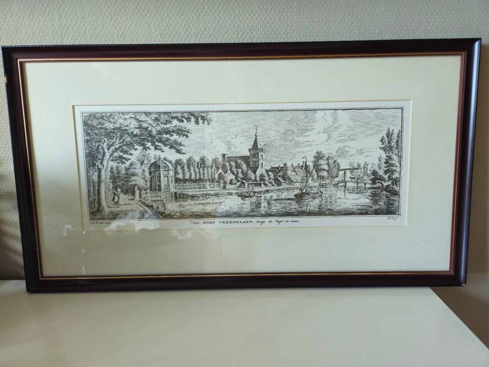Antieke Ets 'Het Dorp Vreeland' uit 1747, ingelijst, Ophalen, Ets, Stadsgezicht, Ingelijst