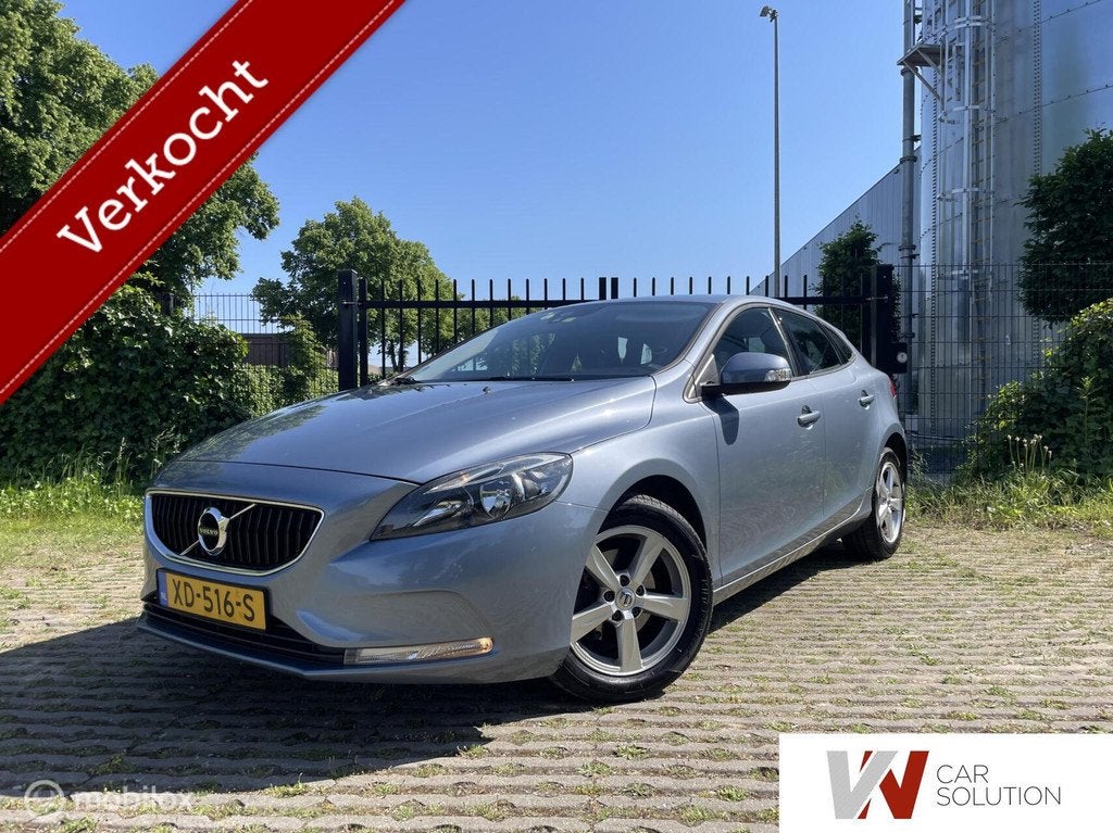 Volvo V40 2.0 D2 Inscription, Auto's, Voorwielaandrijving, Automatische klimaatregeling, Gebruikt, Euro 6