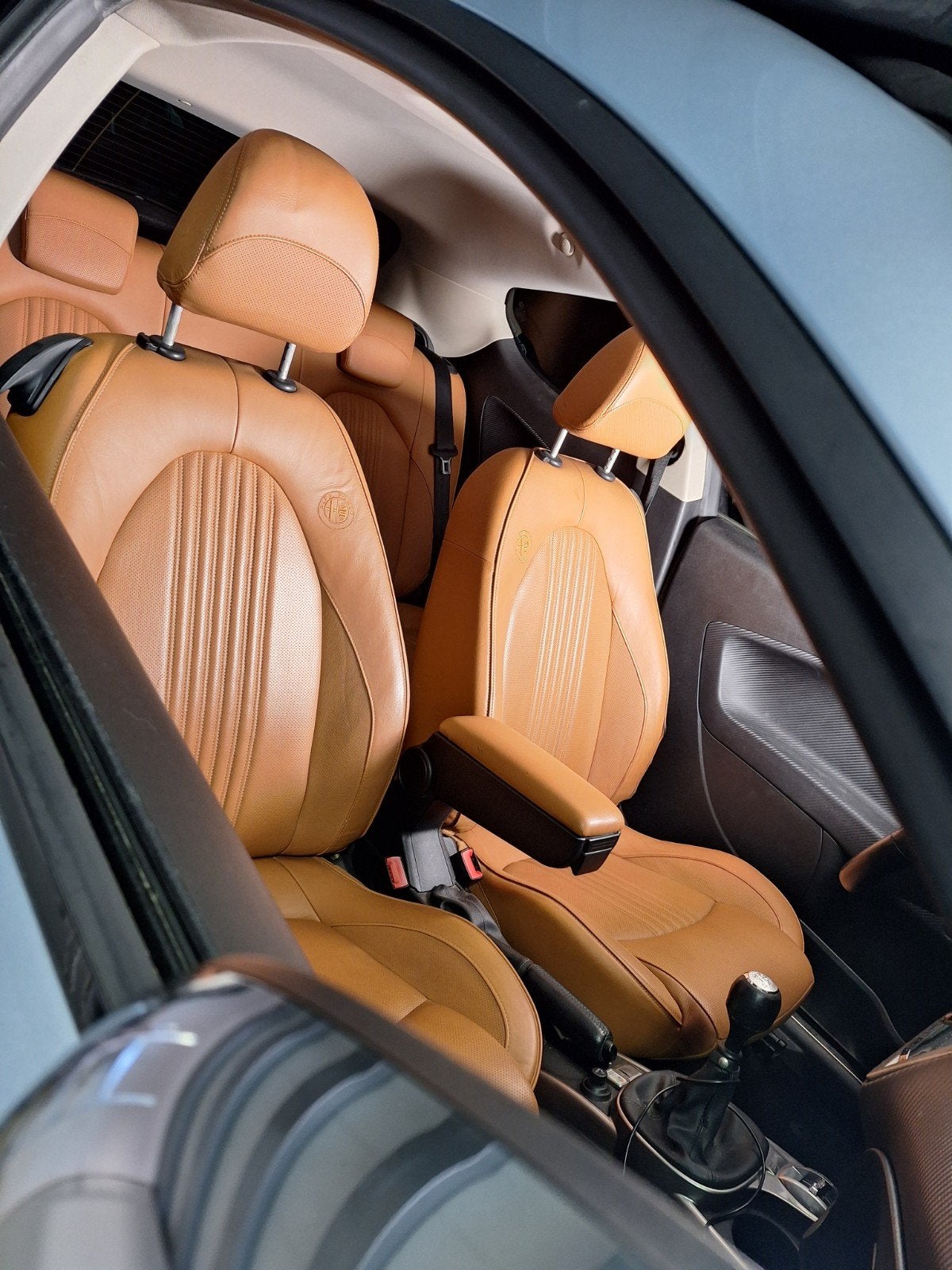 Bruinlederen interieur voor Alfa Romeo Mito, Auto-onderdelen, Interieur en Bekleding, Ophalen of Verzenden, Gebruikt, Alfa Romeo