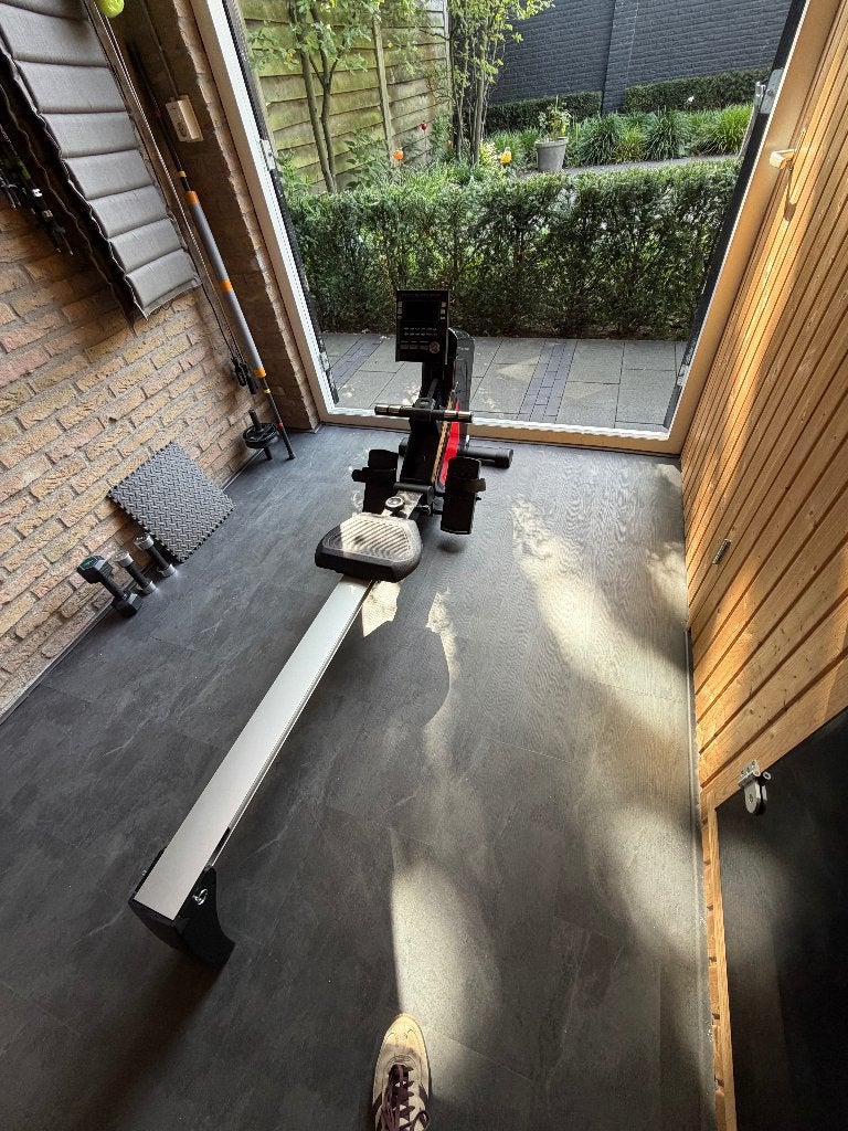 Focus Fitness Row 3 Roeitrainer, Sport en Fitness, Fitnessapparatuur, Ophalen, Benen, Zo goed als nieuw, Metaal