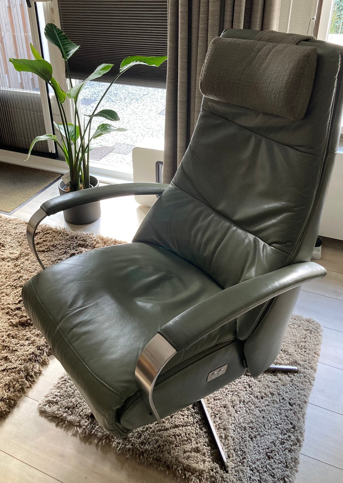 Lederen relaxstoel., Ophalen, Gebruikt, 50 tot 75 cm, Leer