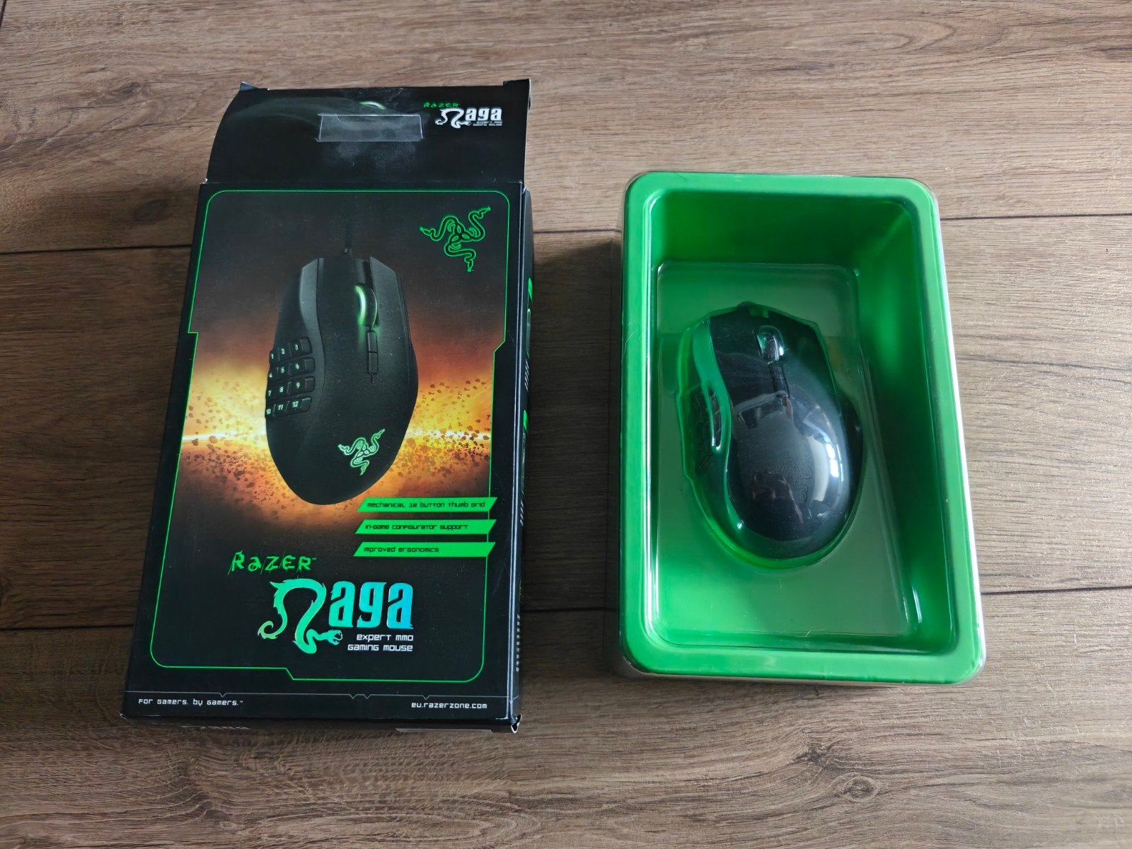 Razer Naga Gaming Muis - Zo goed als nieuw, Computers en Software, Ophalen, Rechtshandig, Muis, Gaming muis