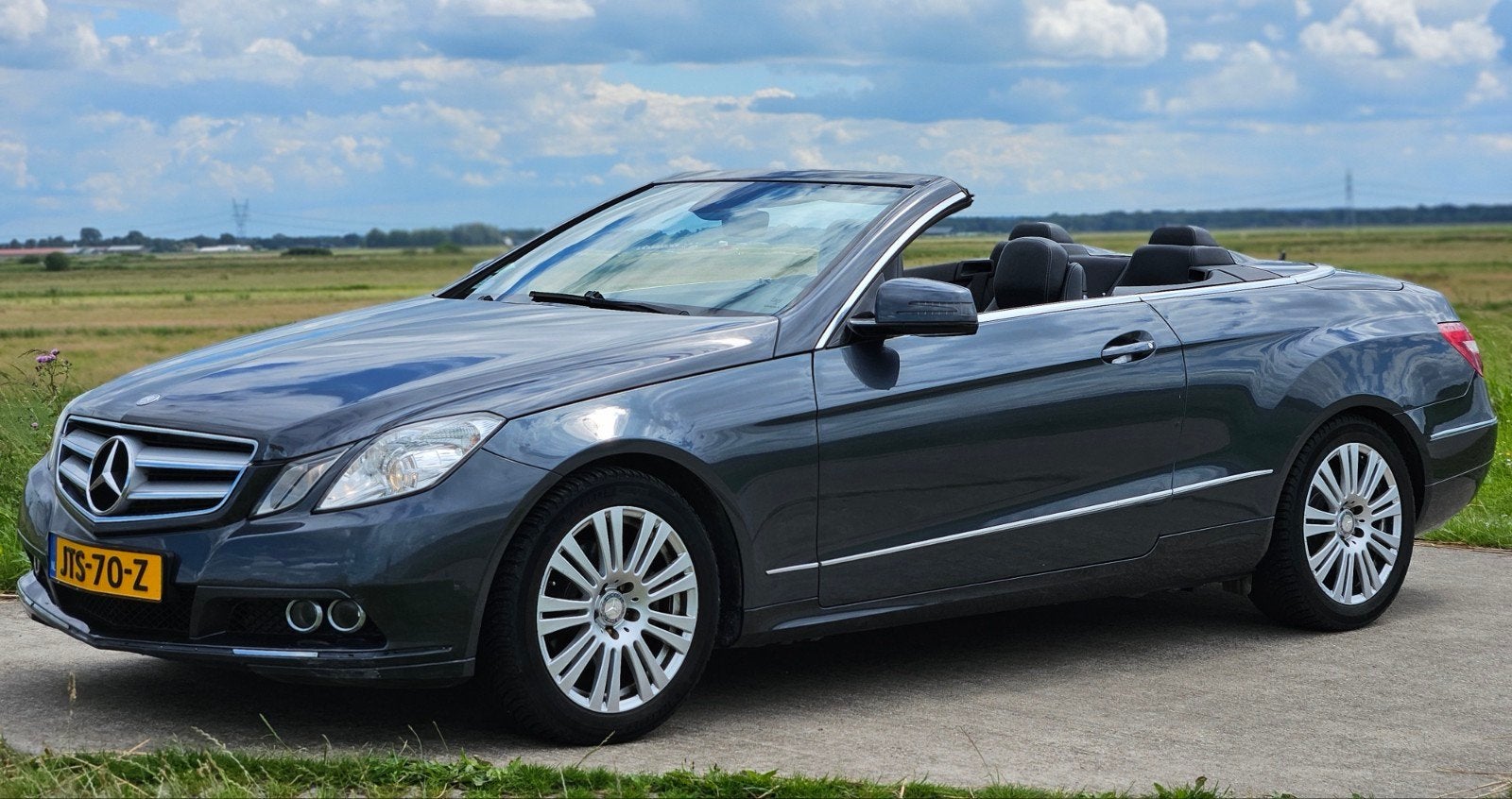 MB E-Klasse 200CGI/Aut/135121Km/Clima/Xenon/Inruil Mogelijk, Auto's, Mercedes-Benz, 1800 kg, Zwart, 4 cilinders, Cabriolet