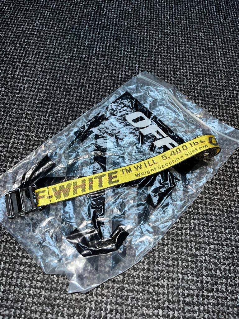 Off-White Gele Riem - 110 cm, Kleding | Heren, Riemen en Ceinturen, Ophalen of Verzenden, Zo goed als nieuw, Overige kleuren, 105 tot 115 cm
