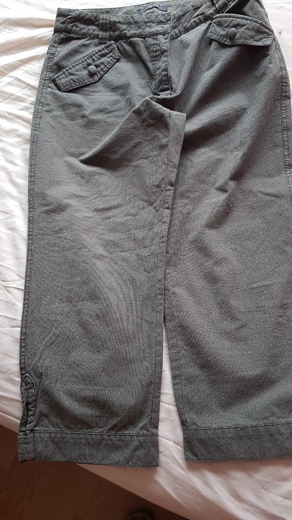 donkergrijze driekwart broek met streepje, maat 40, Driekwart, Grijs, Gedragen, Ophalen