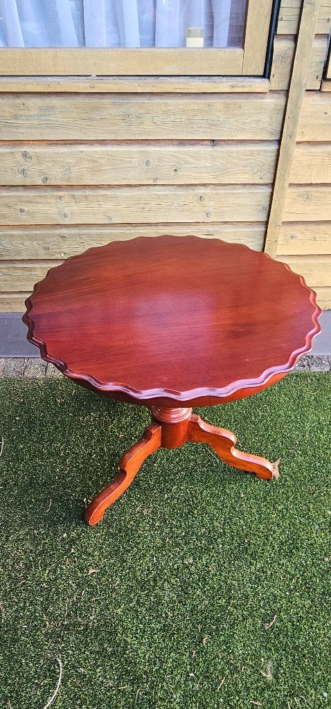 Kersen houten bijzet tafel, Rond, Ophalen of Verzenden, Zo goed als nieuw, 75 cm of meer
