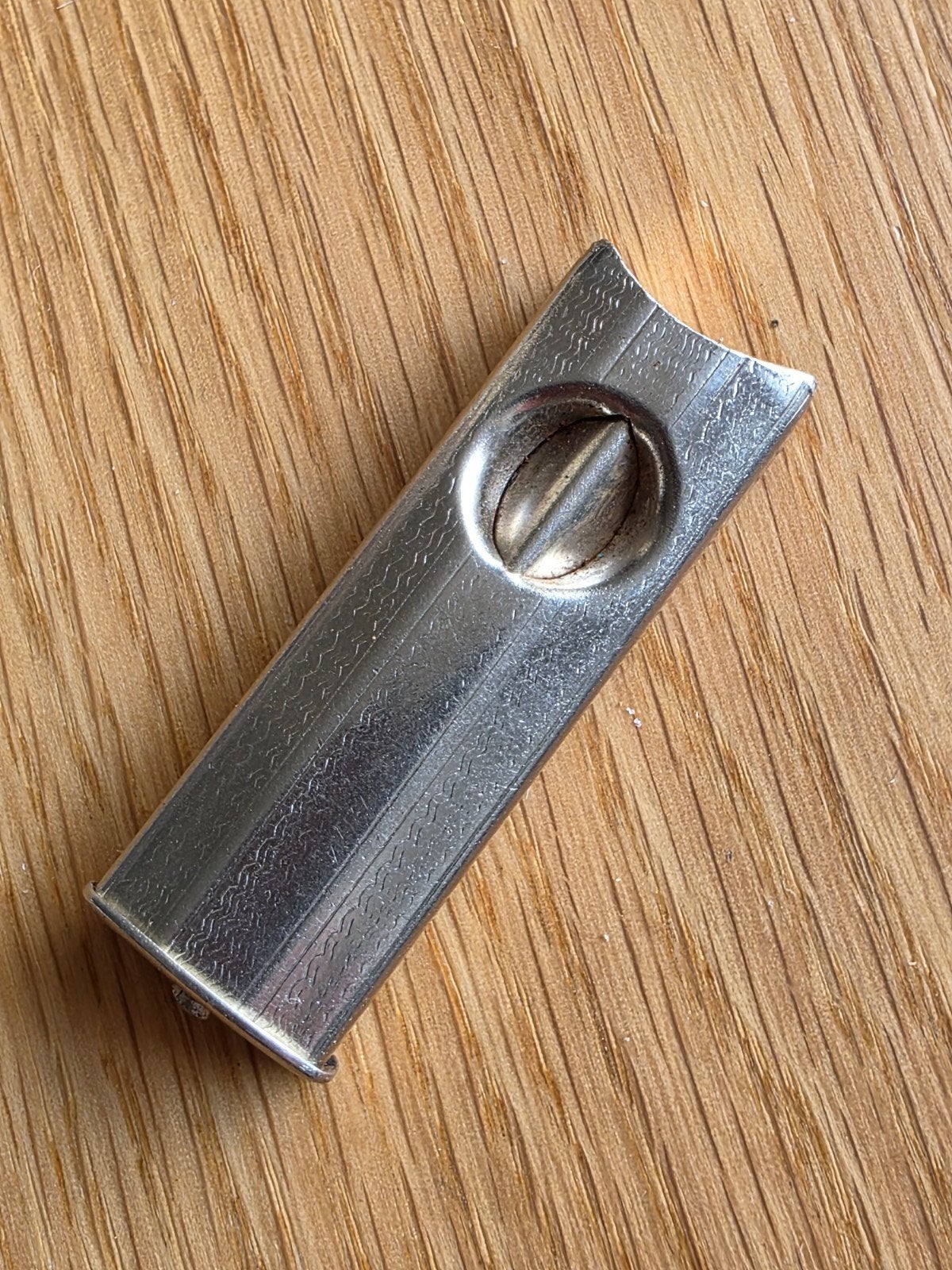 Vintage Metalen Sigarenknipper - V-Cut Guillotine, Ophalen of Verzenden, Zo goed als nieuw, Overige typen