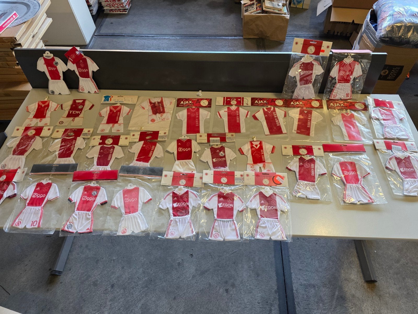 70 Ajax mini kits - Diverse collectie, Verzamelen, Overige typen, Onbekend, Nieuw, Ophalen of Verzenden