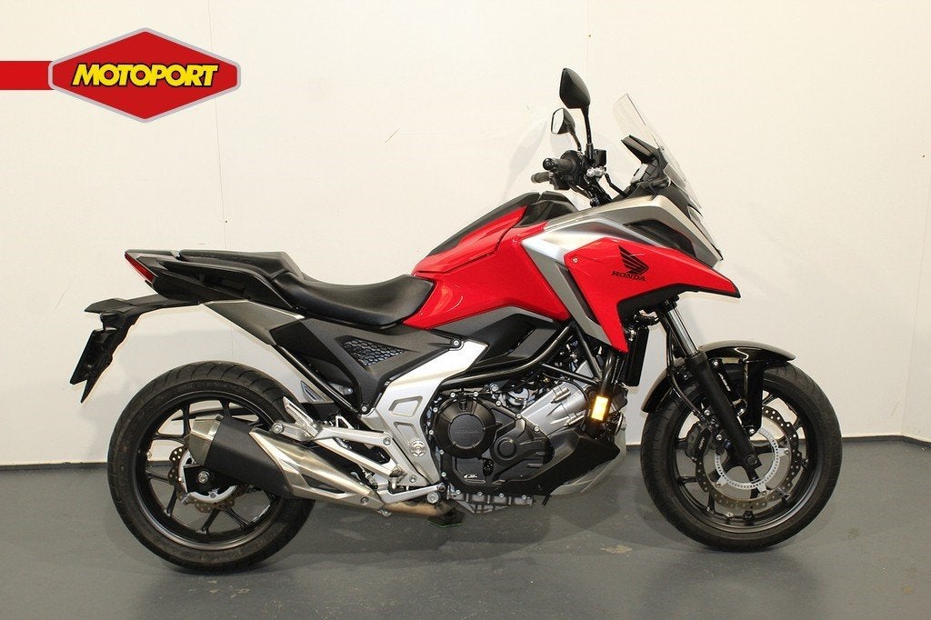 Honda NC 750 X (bj 2021), Bedrijf, Mc.benelux@honda-eu.com, Toermotor, Doornveld 180
B-1731  Zellik, BE