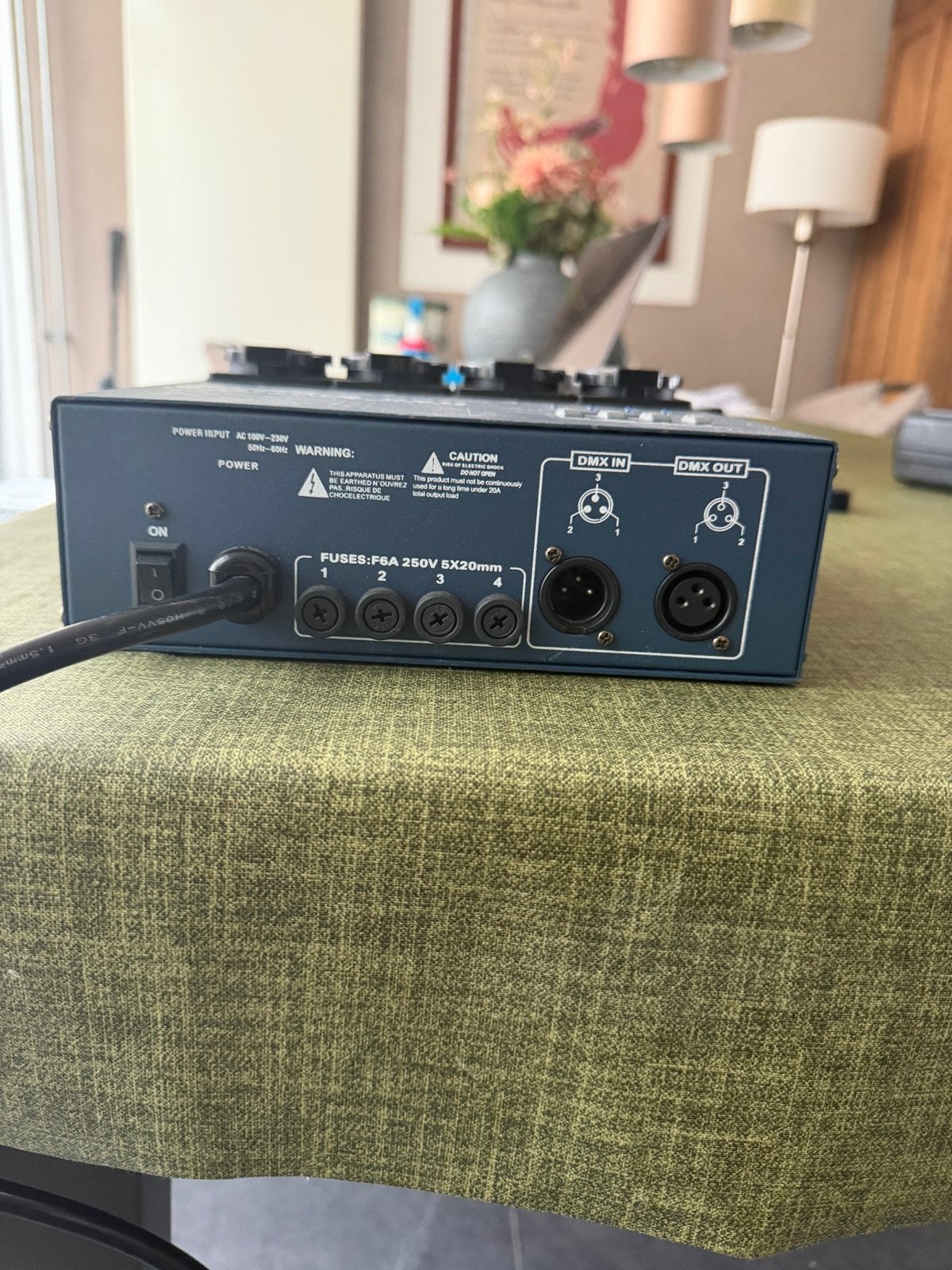 Showtec Multidim MKII 4-kanaals digitale dimmer, Ophalen, Gebruikt, Licht