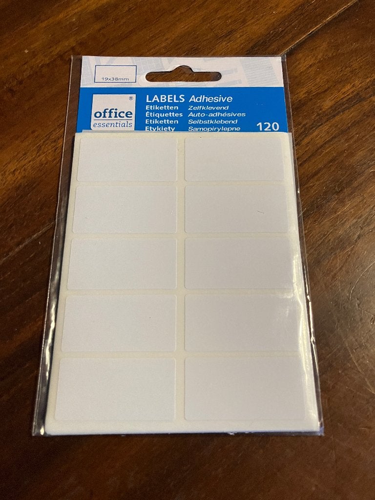 Office essentials labels 19 bij 38 mm 120 stuks zelfklevend, Ophalen, Nieuw
