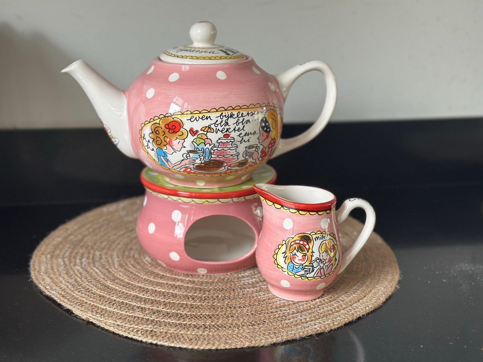 Roze theepot met theelicht en melkkannetje, Blond Amsterdam, Ophalen, Keramiek, Zo goed als nieuw, Theepot