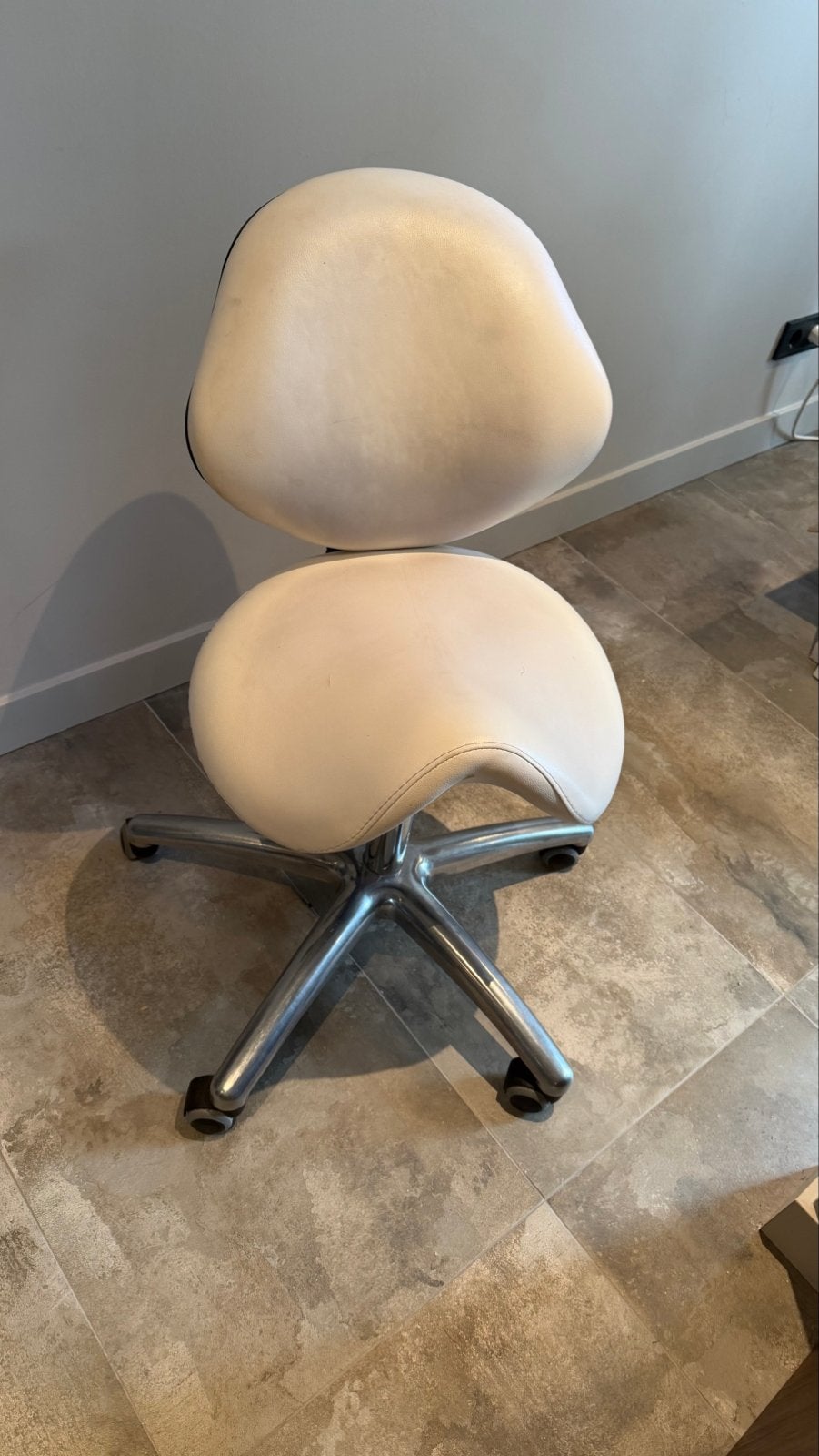 Witte werkstoel verstelbaar, tabouret, Ophalen, Gebruikt, Hout