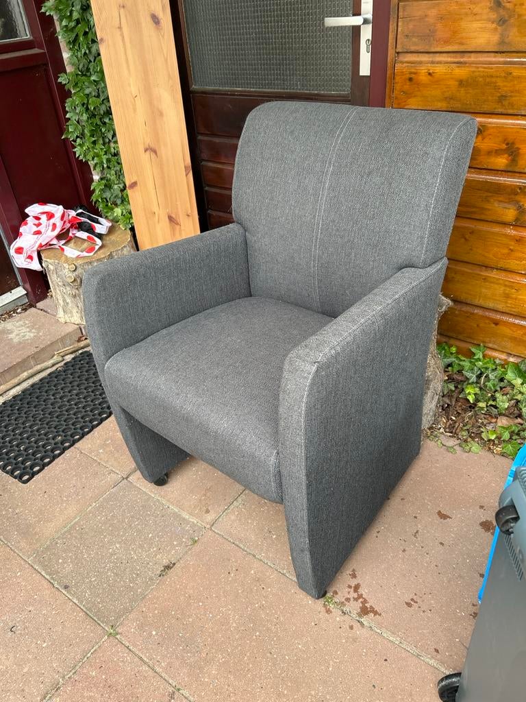 Grijze stoffen fauteuil op wieltjes GRATIS, Ophalen of Verzenden, Zo goed als nieuw