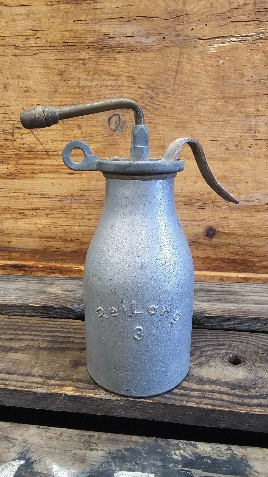 reilang oliespuit no3, Ophalen of Verzenden